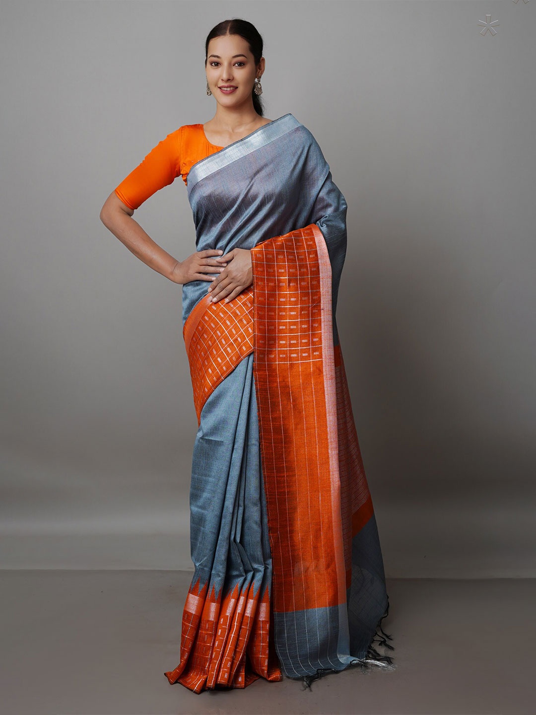 

Unnati Silks Zari Silk Blend Bhagalpuri Saree, Grey