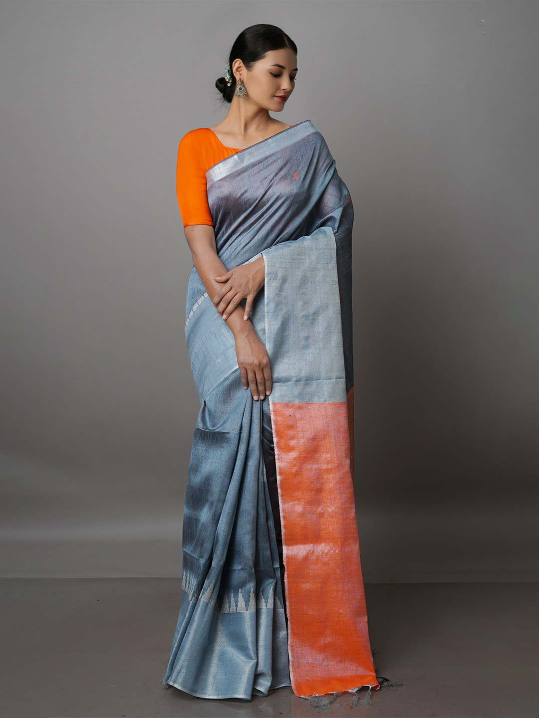 

Unnati Silks Woven Design Zari Silk Blend Bhagalpuri Saree, Grey