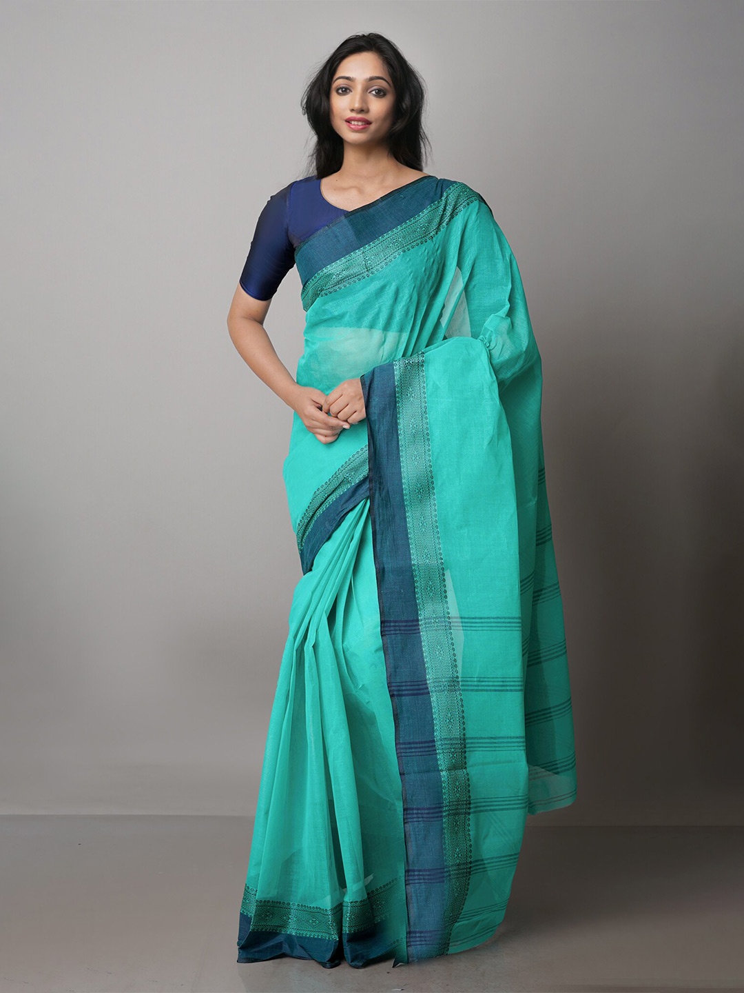 

Unnati Silks Striped Pure Cotton Taant Saree, Green