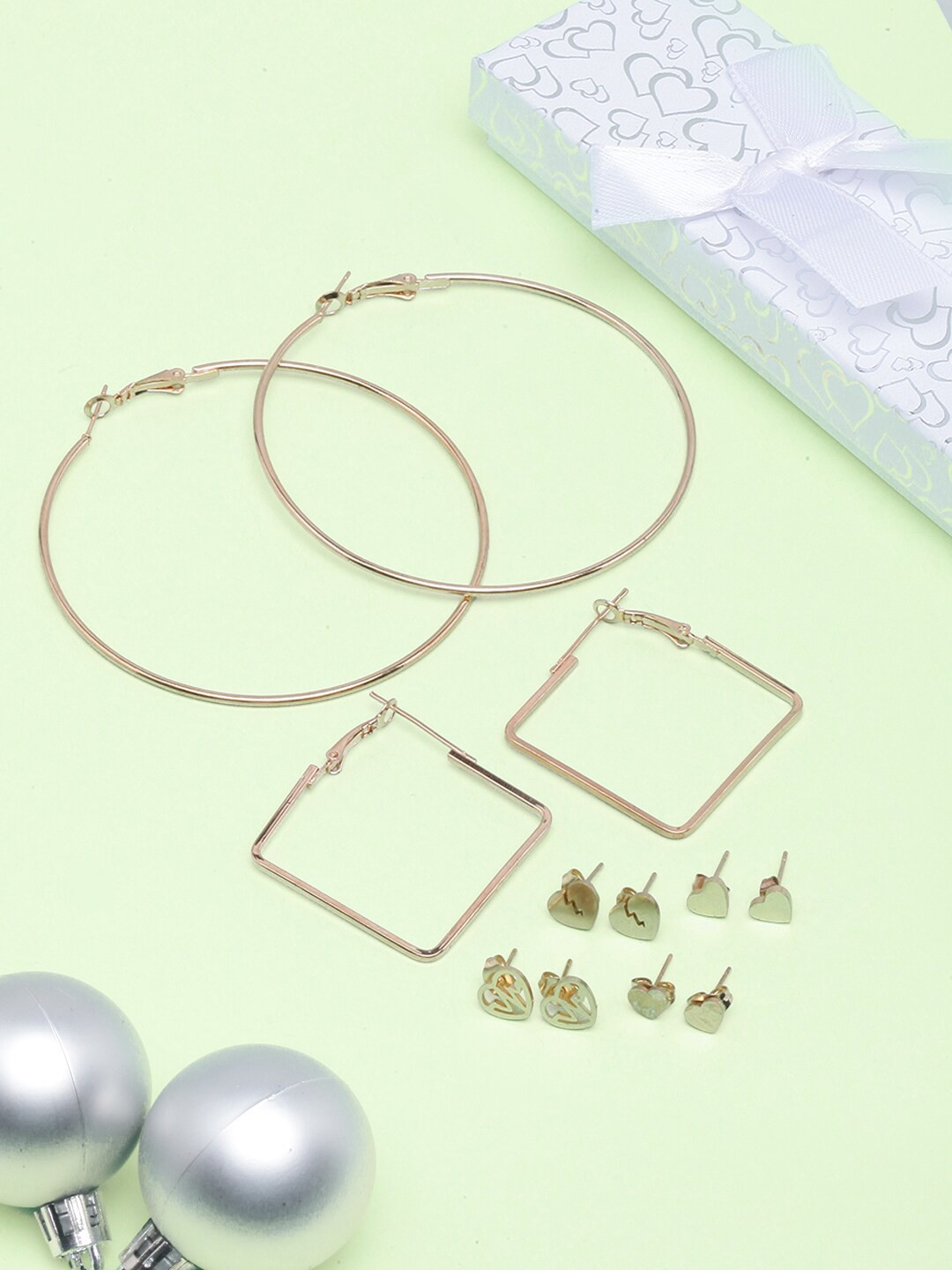 

DIVA WALK Set Of 6 Gold-Plated Contemporary Studs Earrings