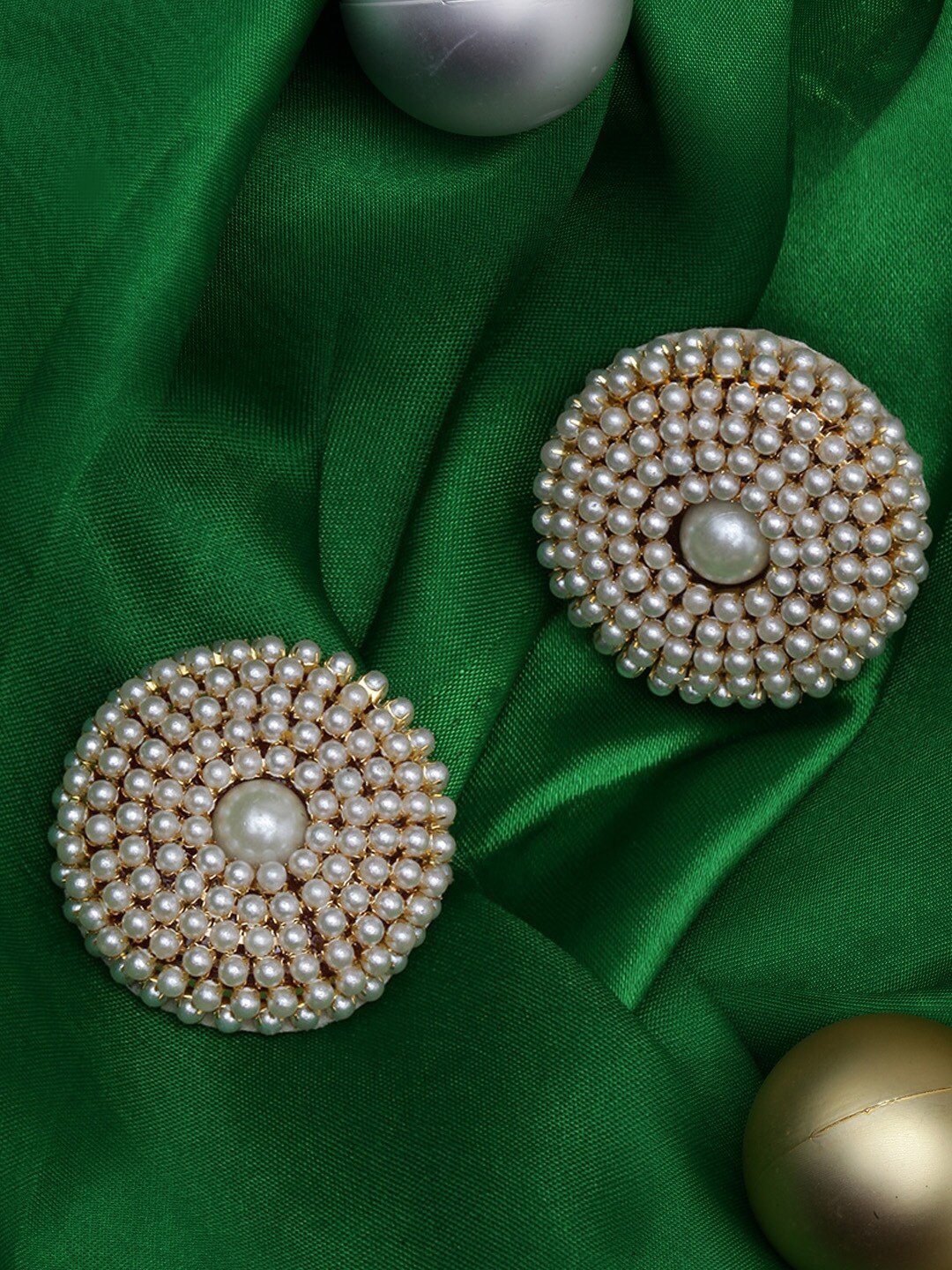

DIVA WALK Gold-Plated Circular Studs Earrings
