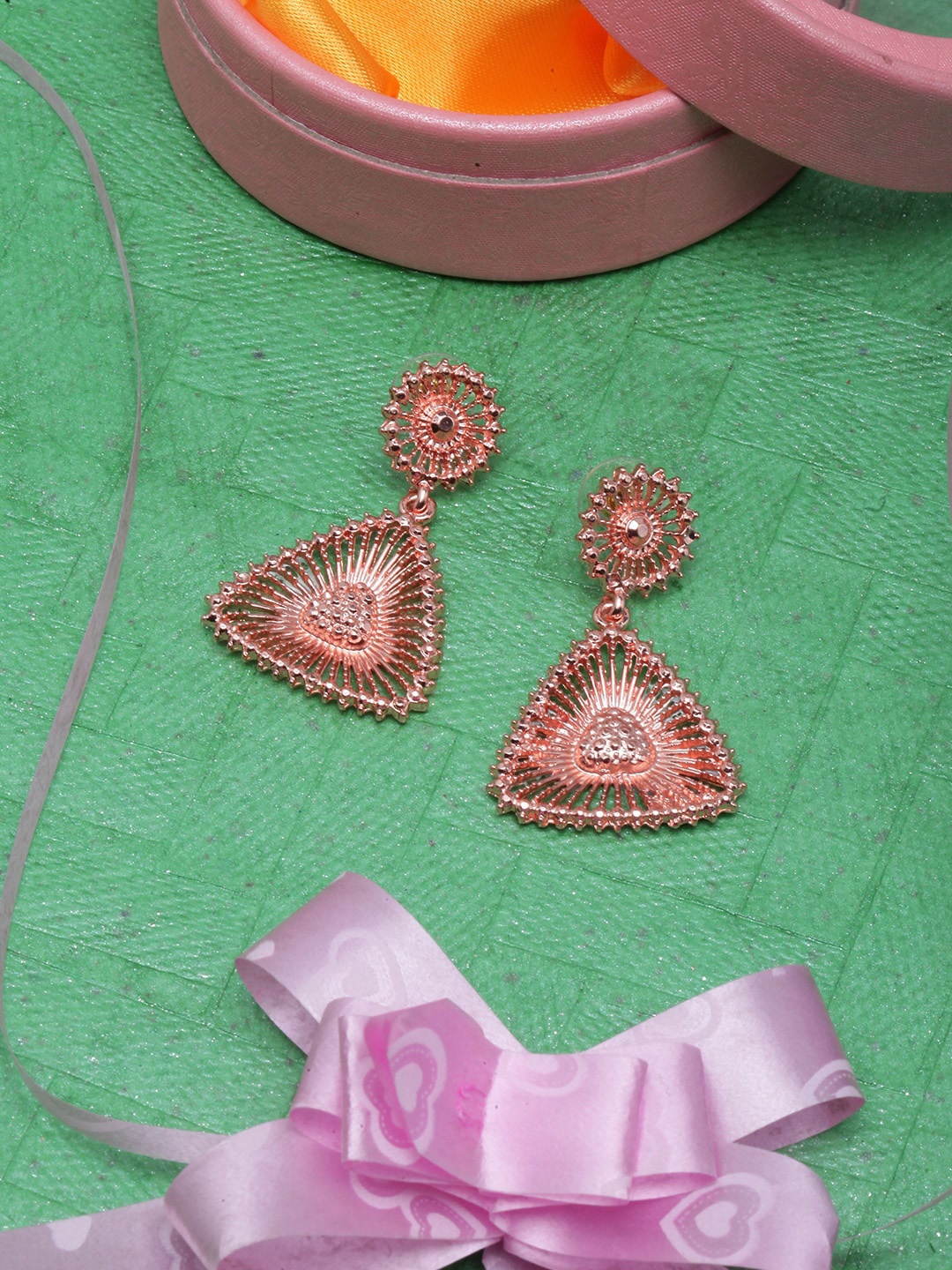 

DIVA WALK Rose Gold-Plated Contemporary Drop Earrings