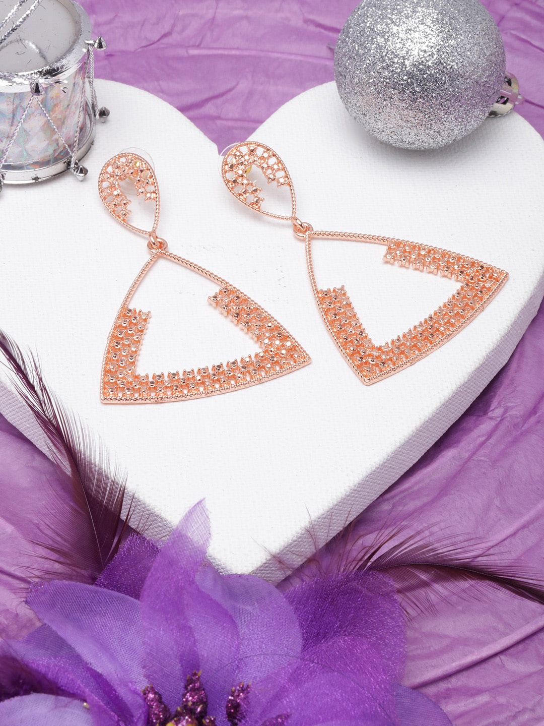 

DIVA WALK Rose Gold-Plated Contemporary Drop Earrings