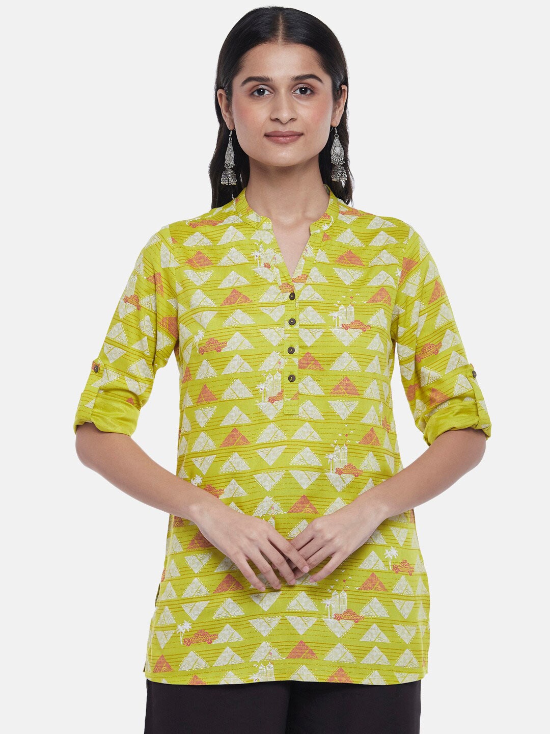 

AKKRITI BY PANTALOONS Viscose Rayon Printed Tunic, Lime green