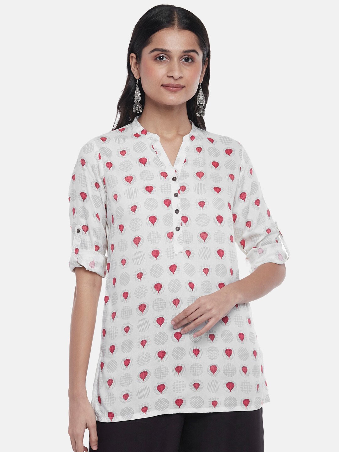 

AKKRITI BY PANTALOONS Viscose Rayon Printed Tunic, Off white