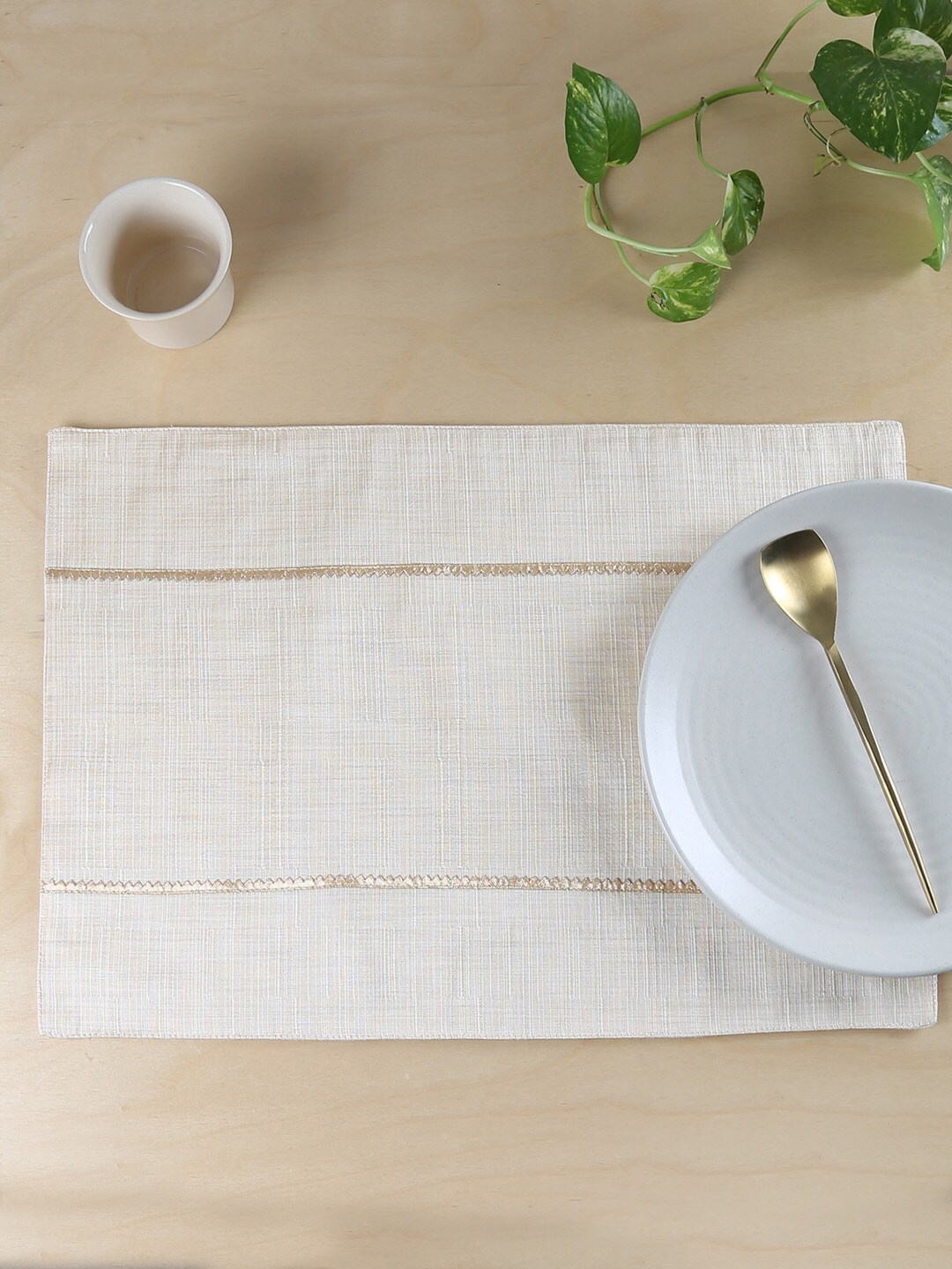 

House This Shiraaz Beige Textured Pure Cotton Table Placemat