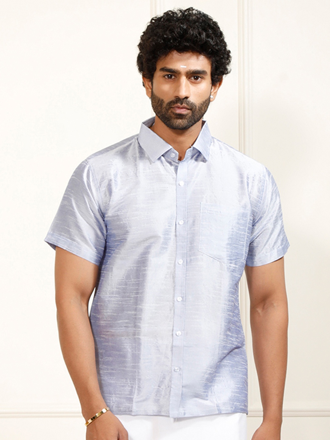 

VASTRAMAY Men Premium Silk Casual Shirt, Blue