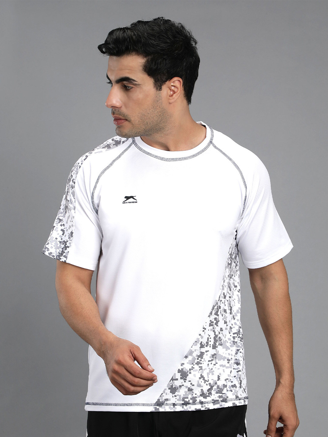 

Shiv Naresh Men Printed Cotton T-shirt, White