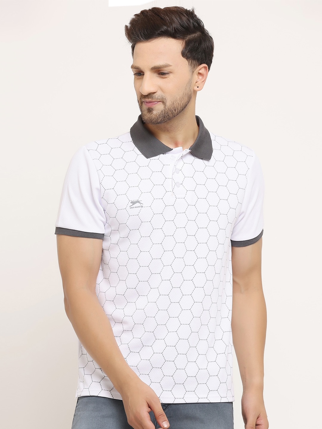 

Shiv Naresh Men Printed Cotton T-shirt, White