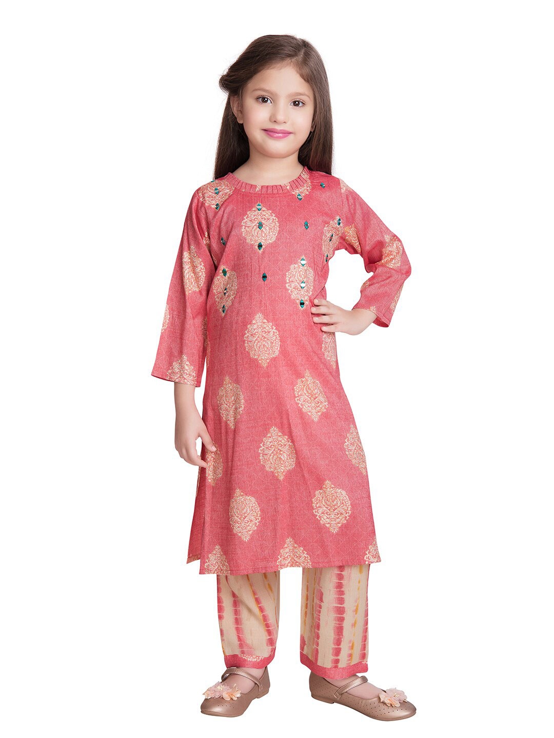 

Tiny Kingdom Girls Ethnic Motifs Printed Sequinned Pure Silk Kurta with Palazzos, Peach