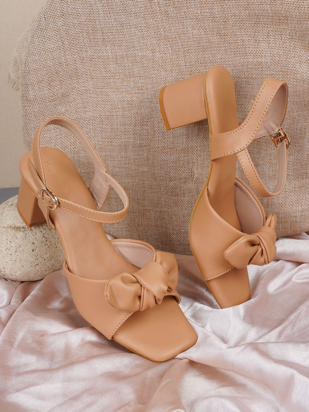 

HEELSNFEELS Women Block Heels with Bows, Beige