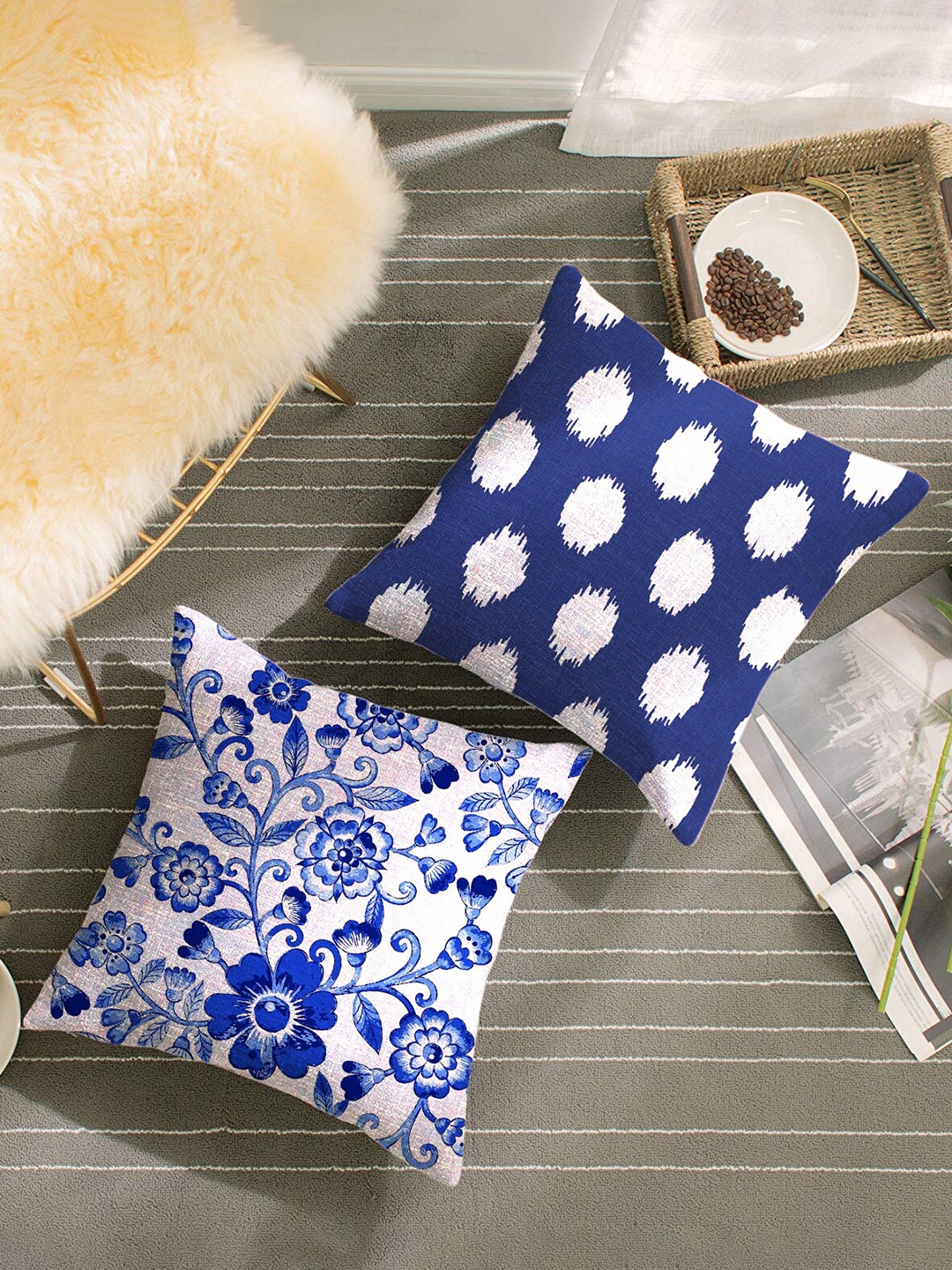 

HOUZZCODE White & Blue Set of 2 Floral Square Cushion Covers