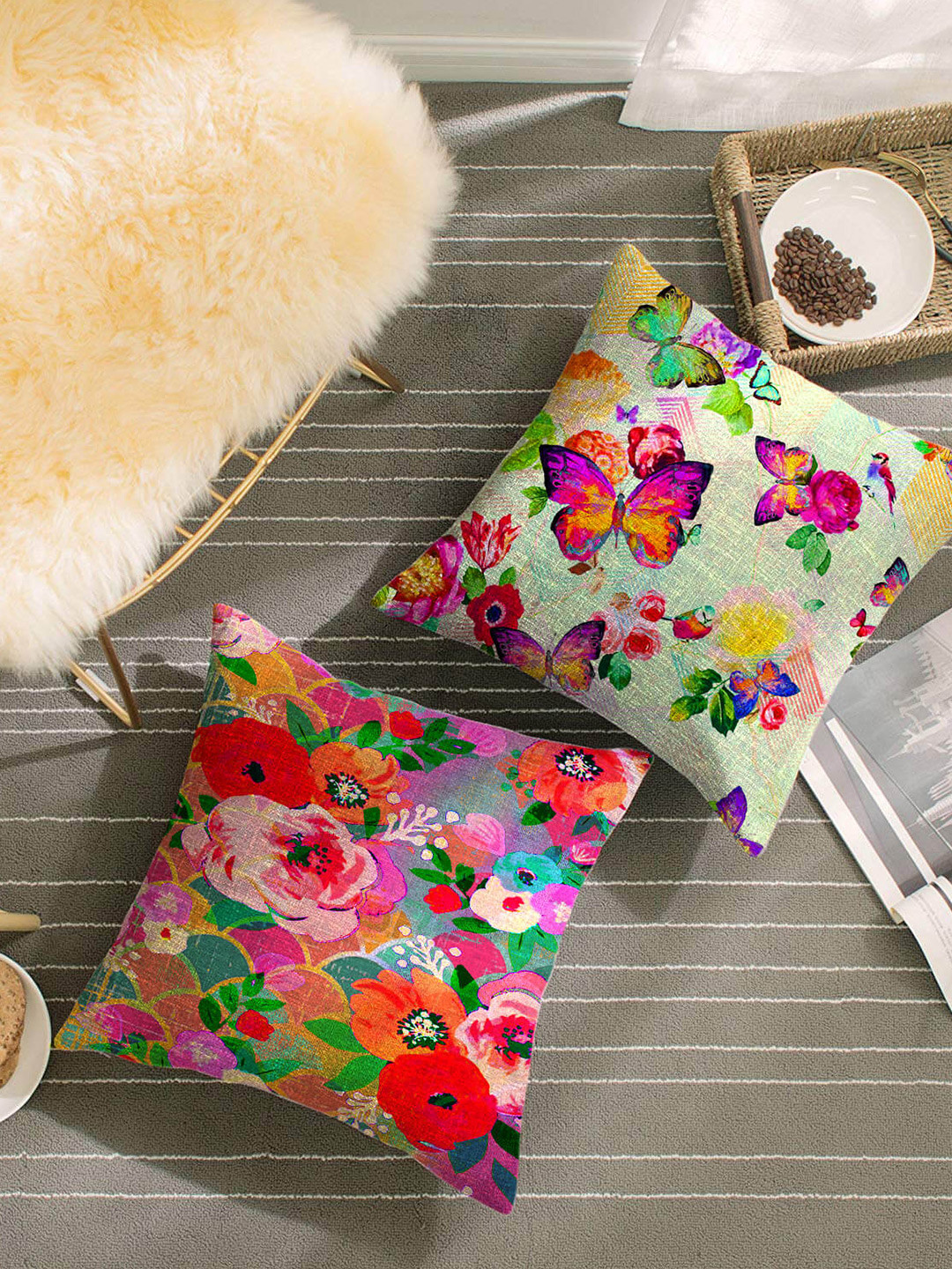 

HOUZZCODE Green & Pink Set of 2 Floral Square Cushion Covers
