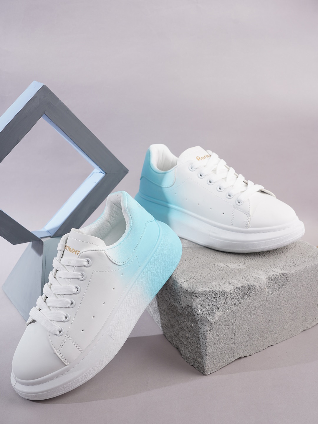 

ICONICS Women Colourblocked Sneakers, White