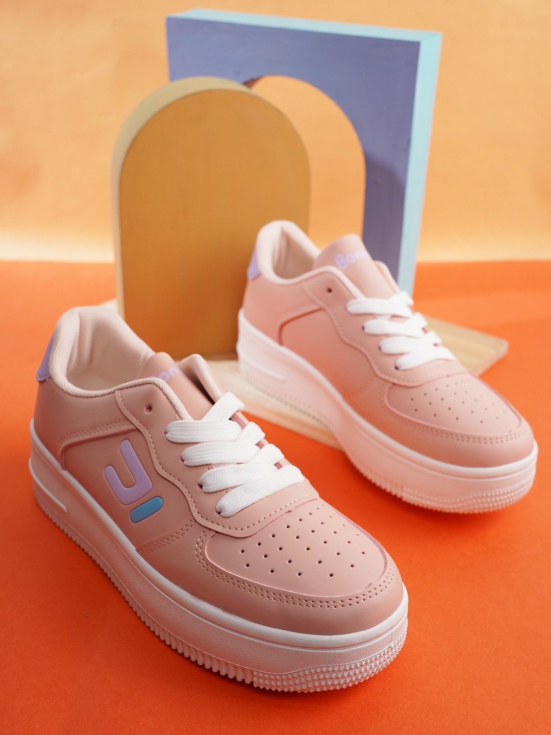 

ICONICS Women Perforations Sneakers, Pink