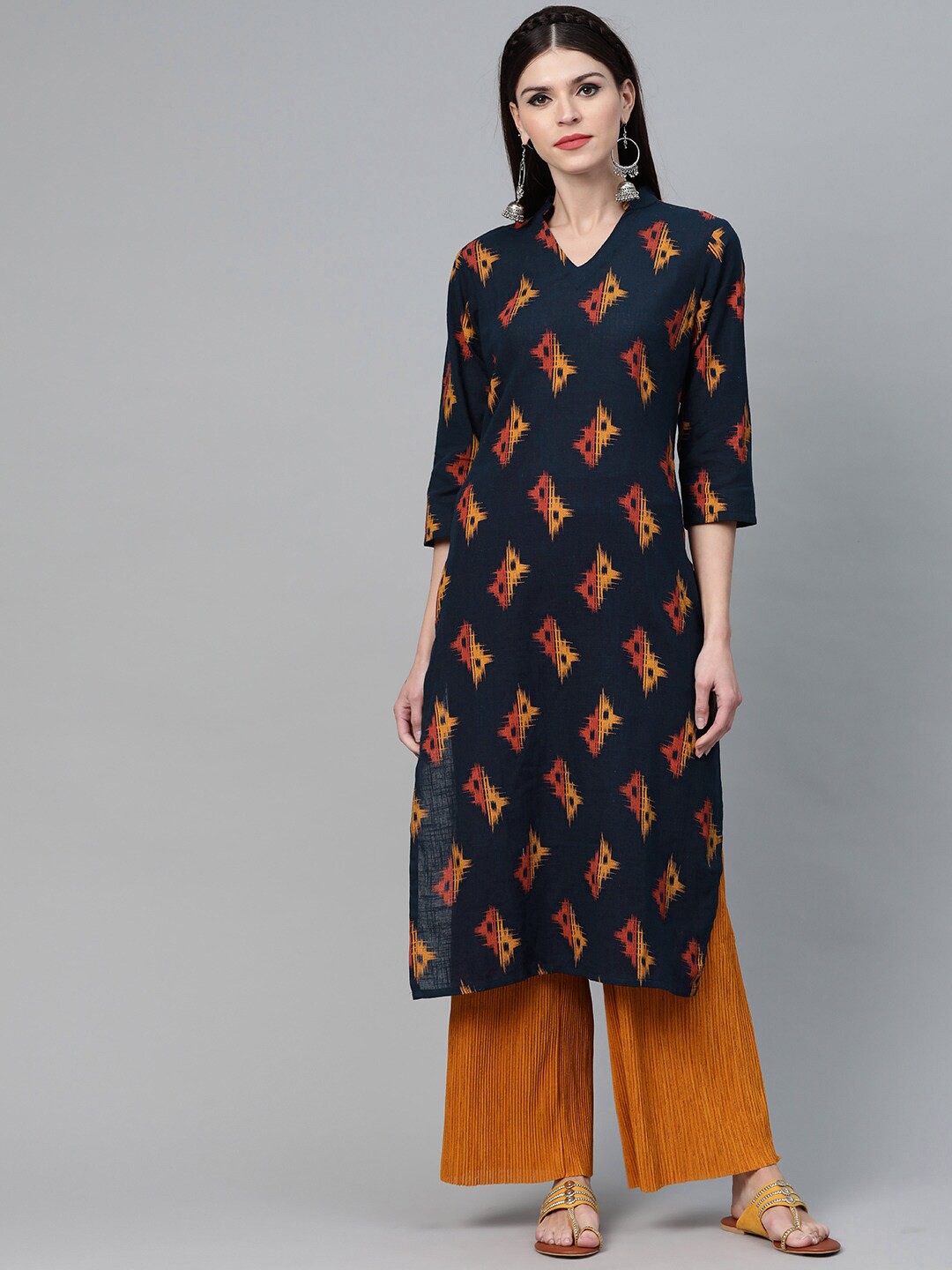 

See Designs Women Geometric Printed Cotton Kurta, Navy blue