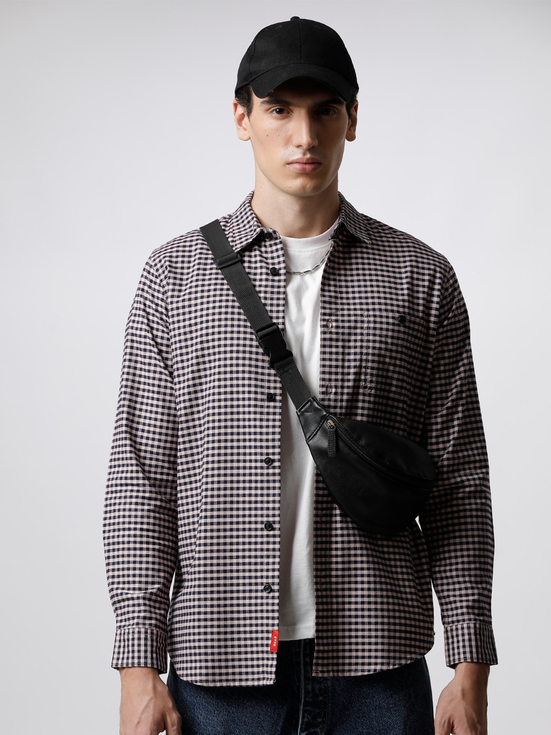 

THE BEAR HOUSE Men Slim Fit Checked Casual Shirt, Pink