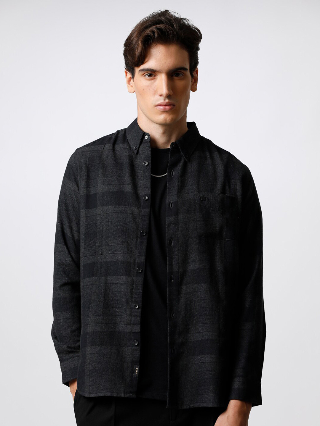 

THE BEAR HOUSE Men Slim Fit Tartan Checked Casual Shirt, Black