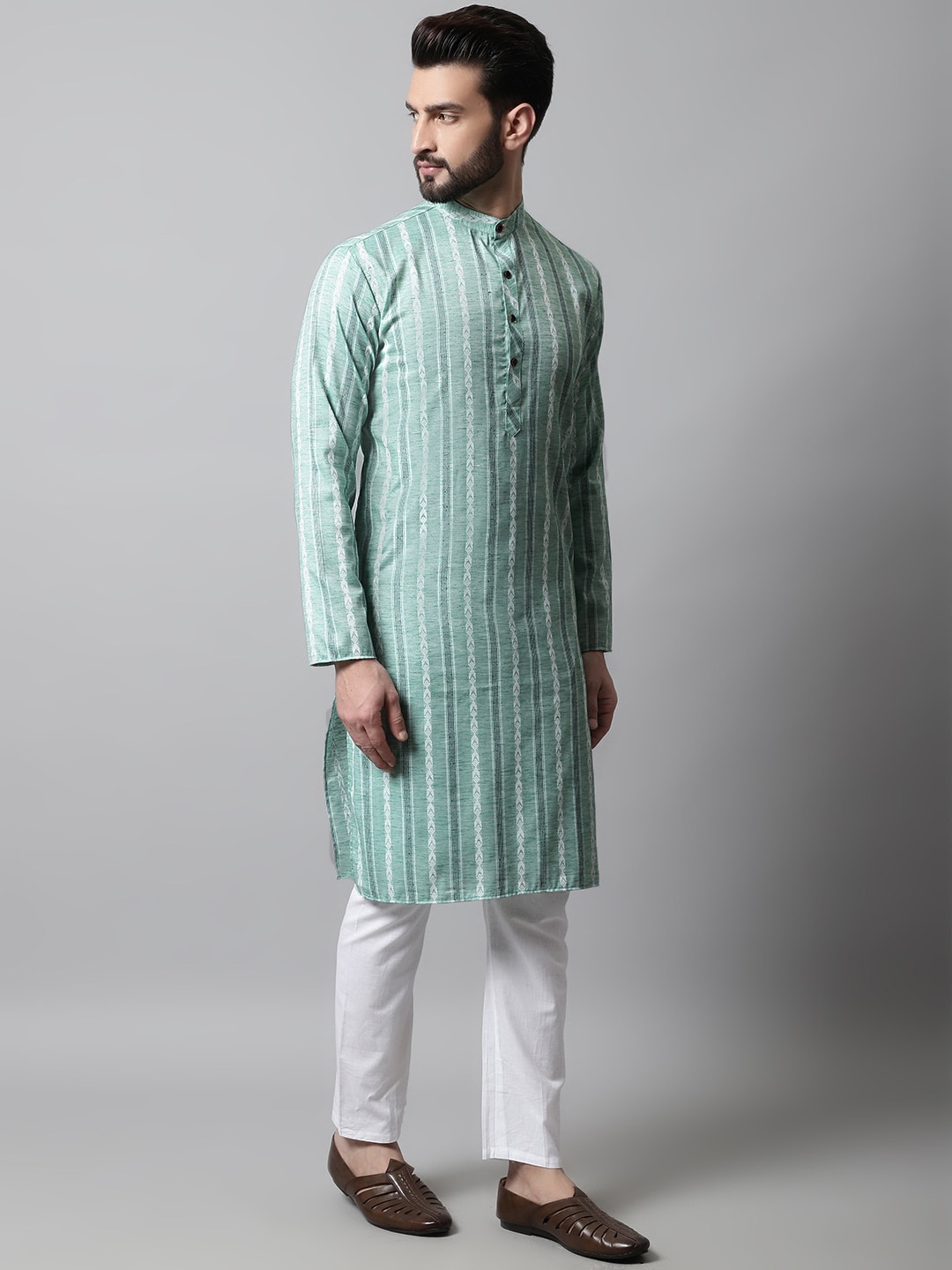 

Jompers Men Ethnic Motifs Striped Pure Cotton Kurta with Pyjamas, Turquoise blue