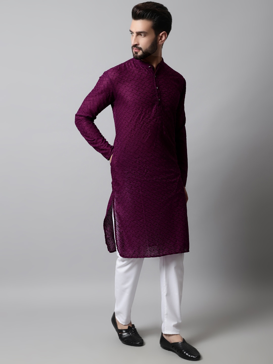 

Jompers Men Embroidered Chikankari Pure Cotton Kurta with Pyjamas, Purple