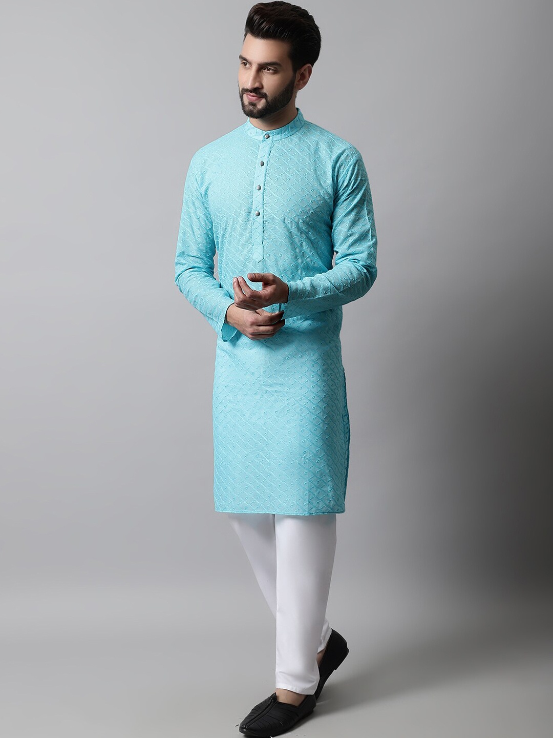 

Jompers Men Embroidered Mandarin Collar Pure Cotton Kurta with Pyjamas, Turquoise blue