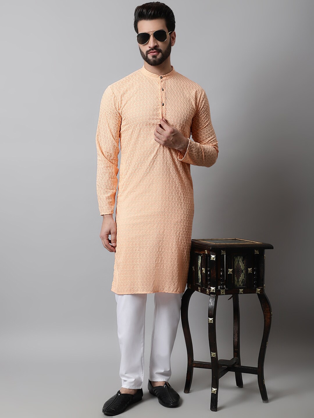 

Jompers Men Ethnic Motifs Embroidered Pure Cotton Kurta with Pyjamas, Orange