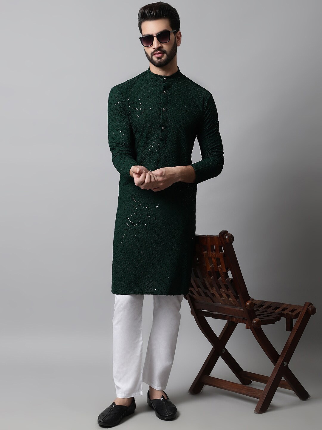 

Jompers Men Sequinned Band Collar Pure Cotton Kurta with Pyjamas, Green