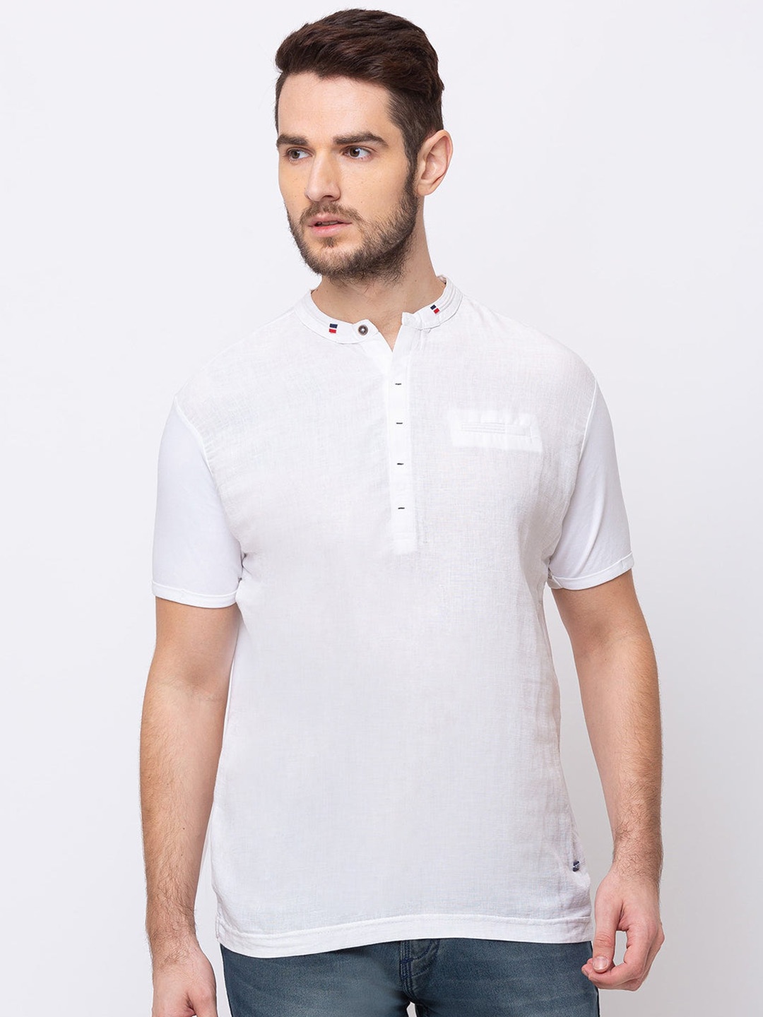 

Status Quo Men White Mandarin Collar T-shirt