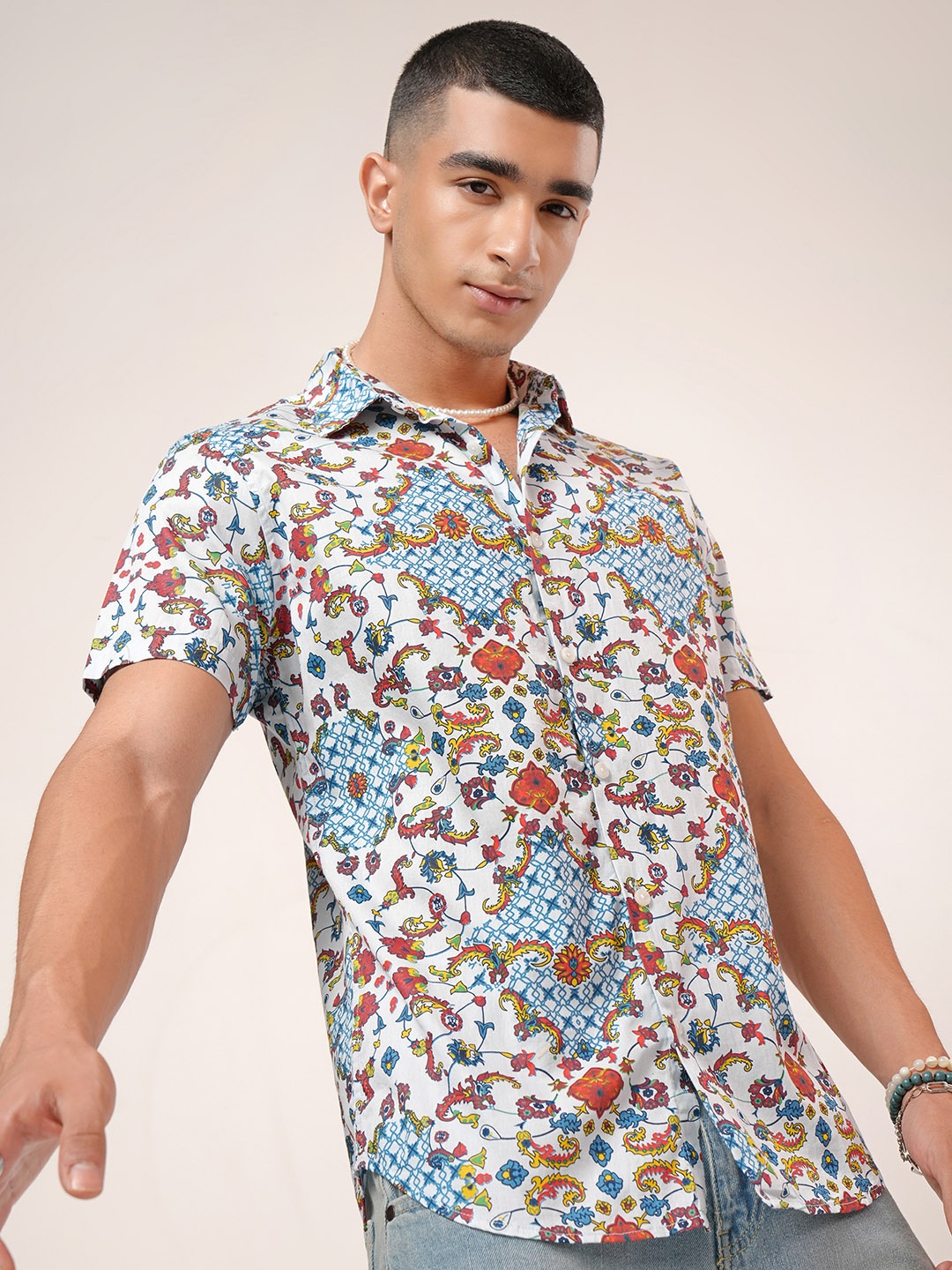 

HIGHLANDER Men Slim Fit Printed Casual Shirt, White