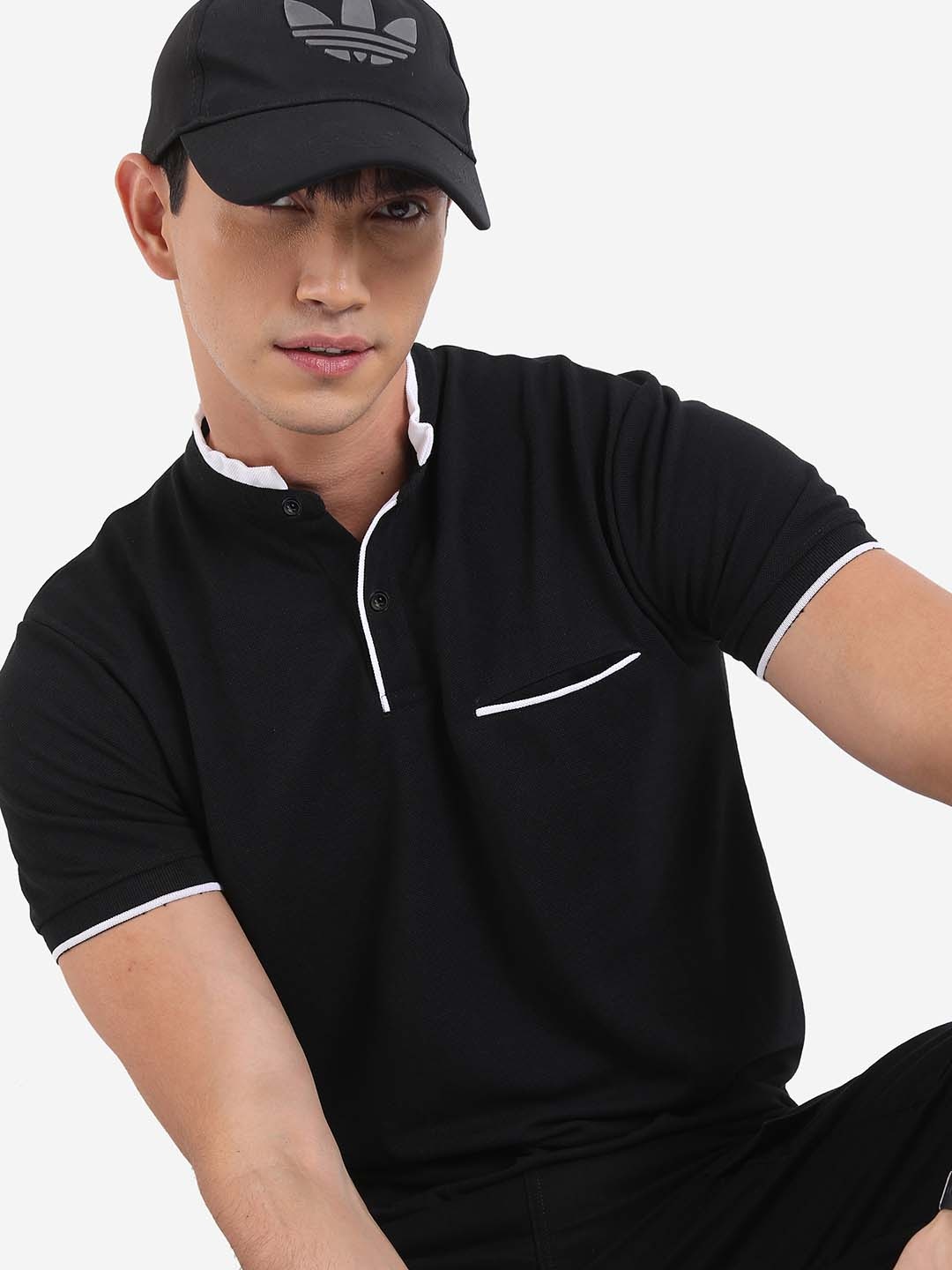 

HIGHLANDER Men Henley Neck Slim Fit T-shirt, Black