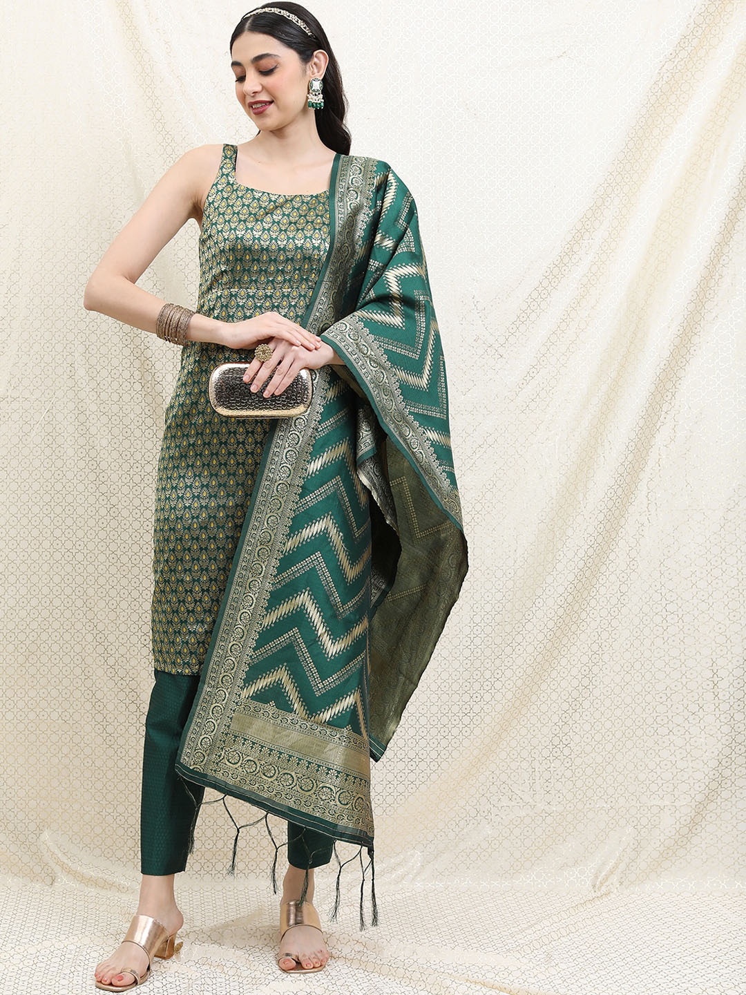 

Vishudh Women Green Poly Brocade Ethnic Motifs Printed Kurta with Trousers & Dupatta