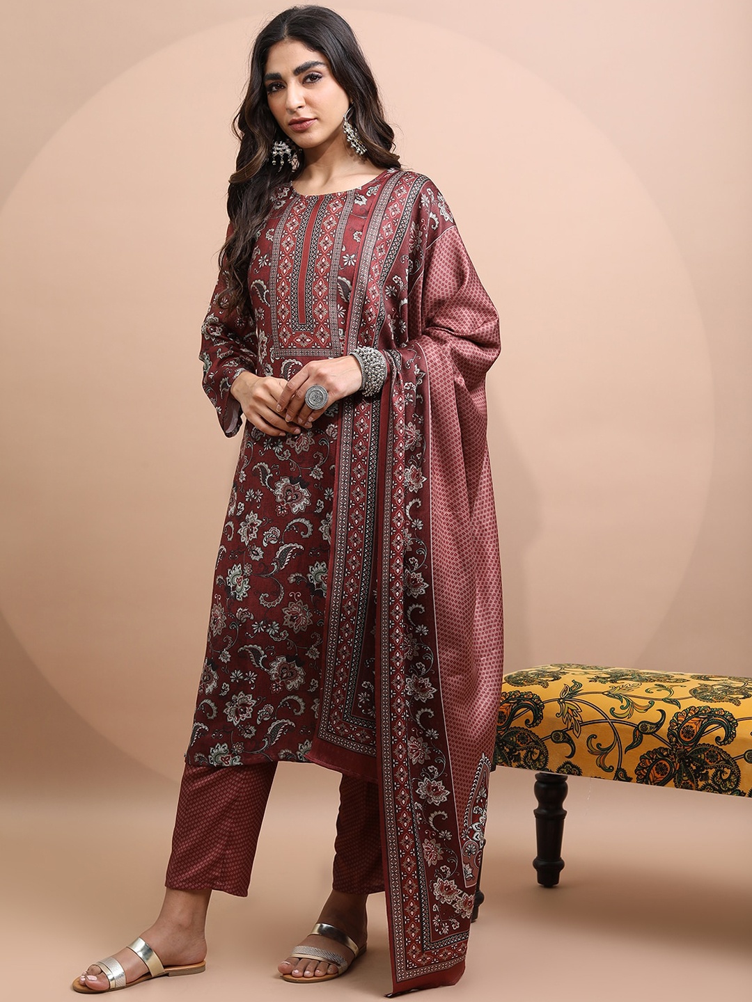 

Vishudh Women Faux Pashmia Floral Printed Kurta with Trousers & Dupatta, Maroon