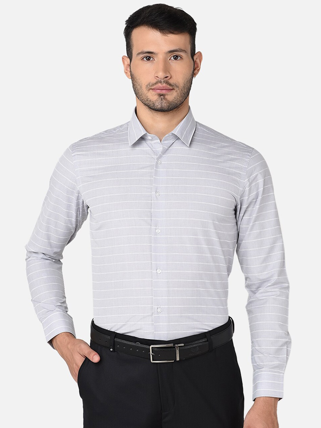 

Oxemberg Men Striped Slim Fit Formal Shirt, Grey