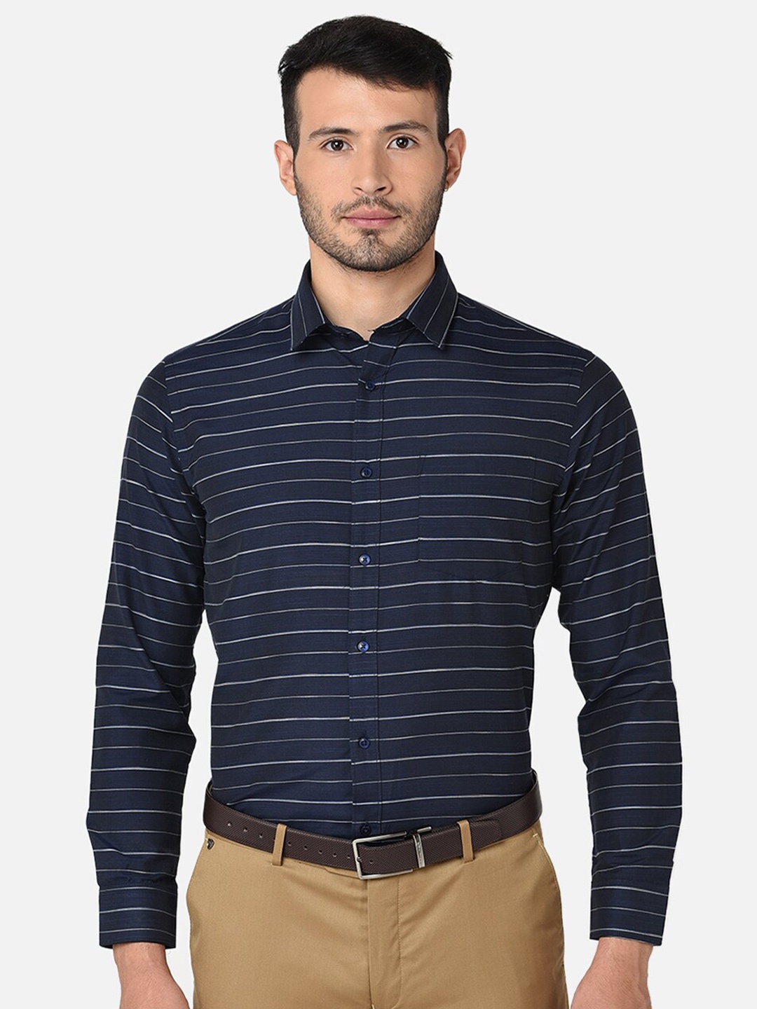 

Oxemberg Men Navy Classic Slim Fit Horizontal Striped Formal Shirt, Navy blue