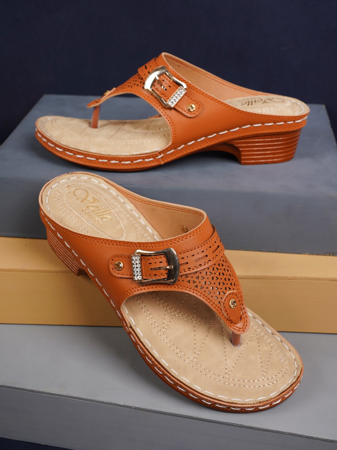 

VEILLE Textured Block Heels with Laser Cuts, Tan