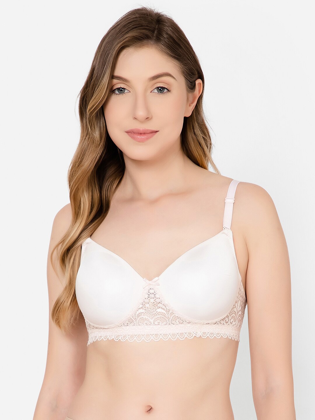 

Clovia Non-Wired Bra Lightly Padded, White