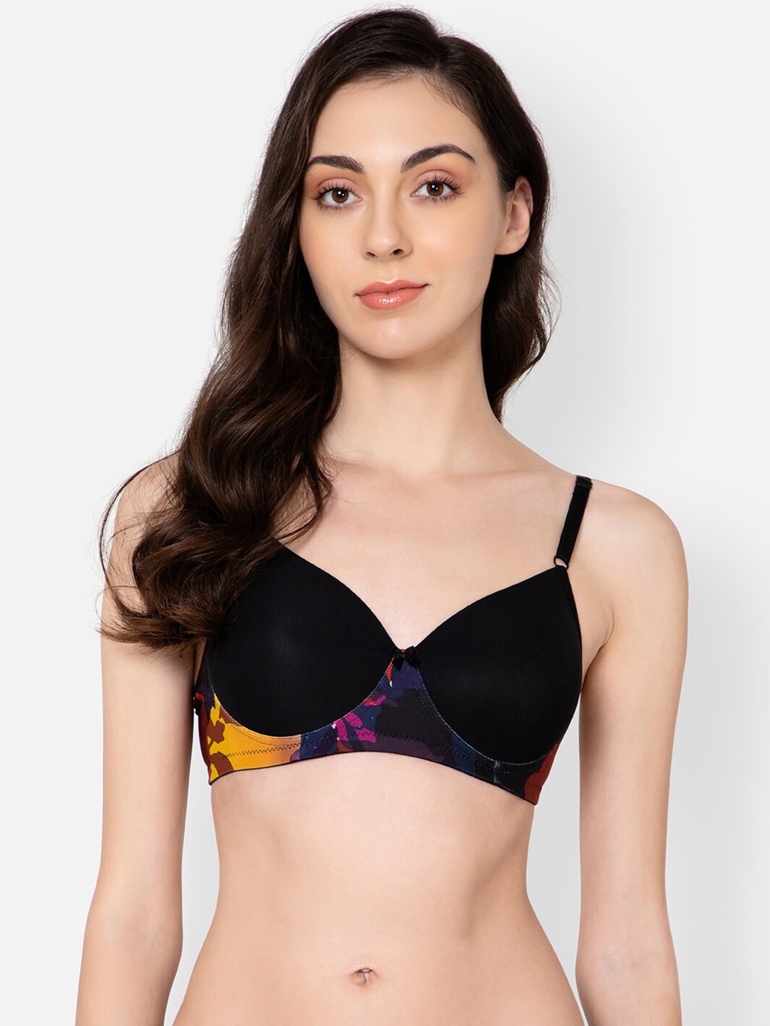 

Clovia T-Shirt Geometric Non-Wired Lightly Padded Bra, Black