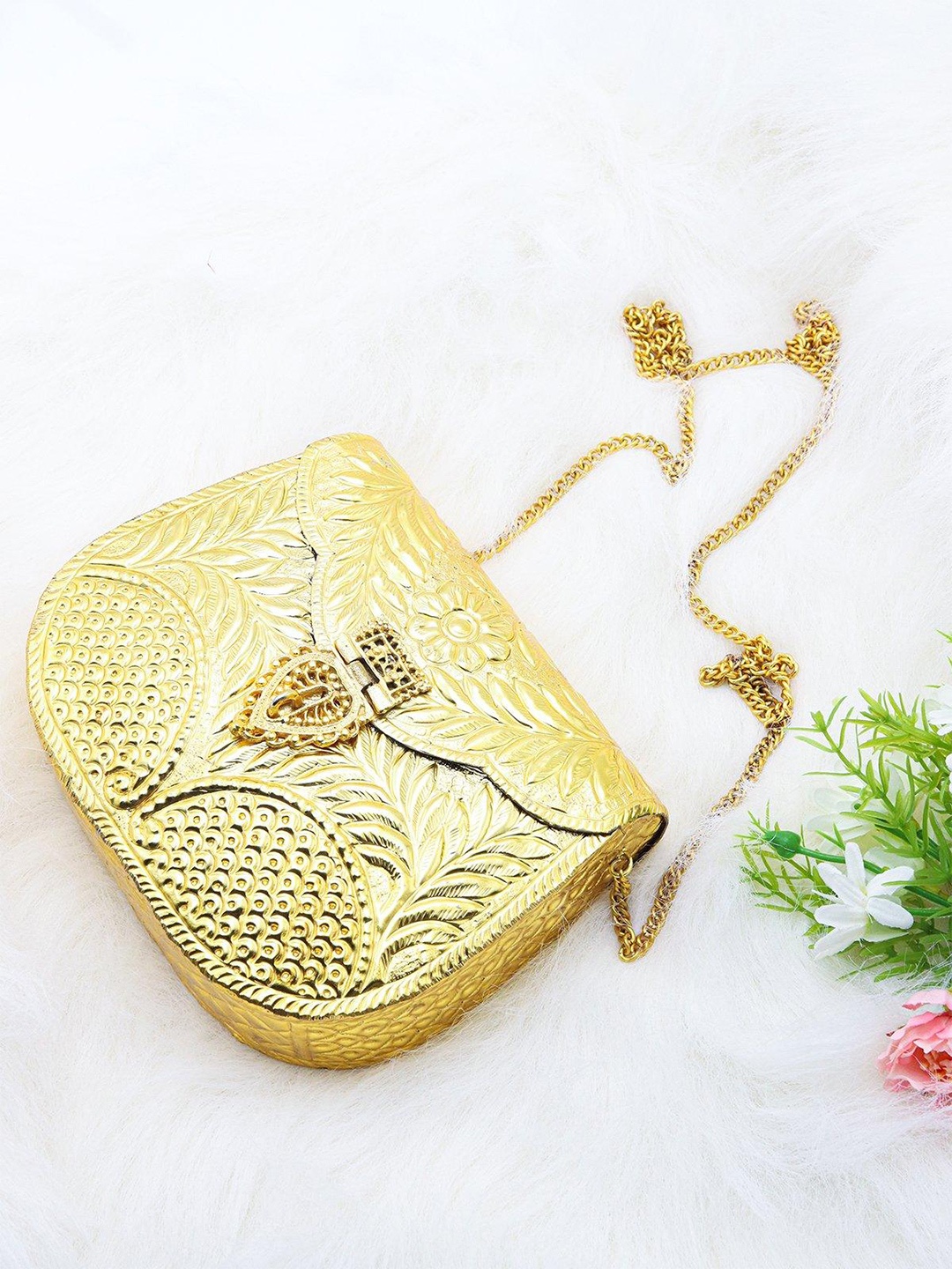 

ODETTE Textured Box Clutch, Gold