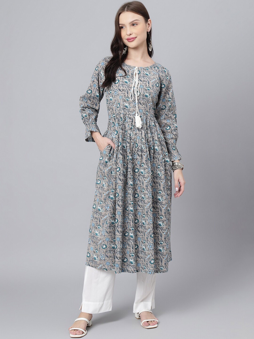 

DECKEDUP Women Floral Printed Pure Cotton Kurta, Grey