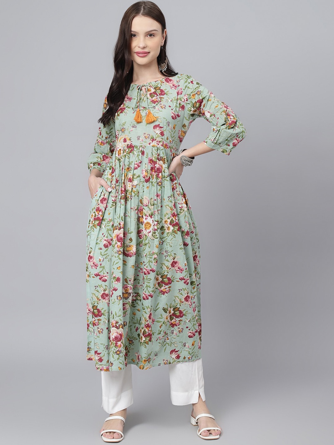

DECKEDUP Women Floral Printed Cotton Kurta, Green