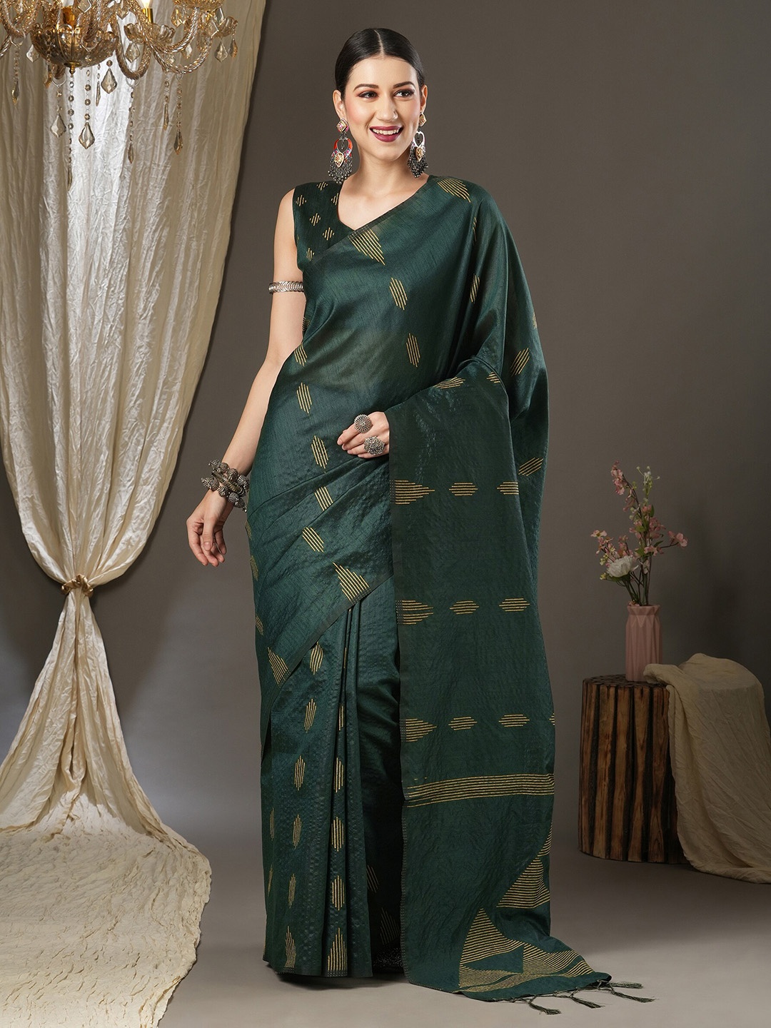 

Saree mall Woven Design Banarasi Traditional Sarees, Green