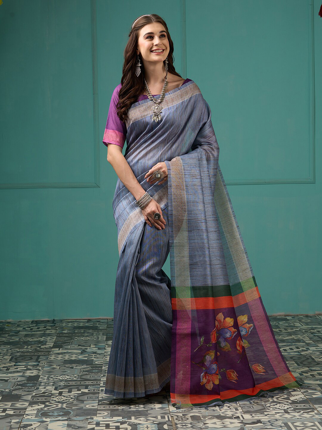 

Saree mall Woven Design Taant Traditional Sarees, Grey