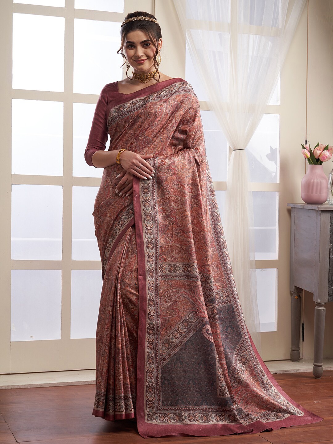 

Saree mall Paisley Printed Bagh Sarees, Rust