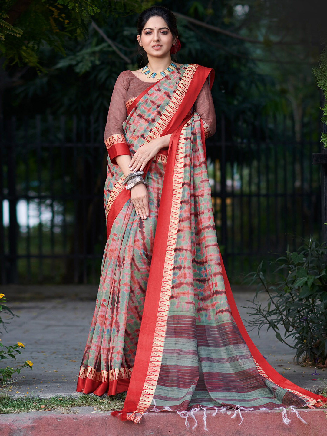 

Saree mall Tie and Dye Block Print Sarees, Sea green