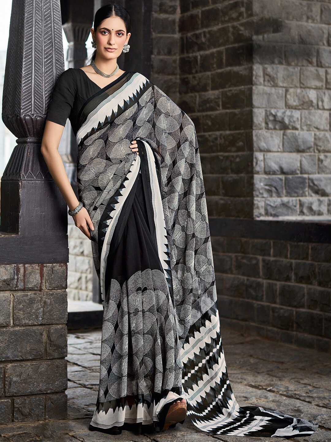 

Saree mall Pure Georgette Block Print Saree, Black