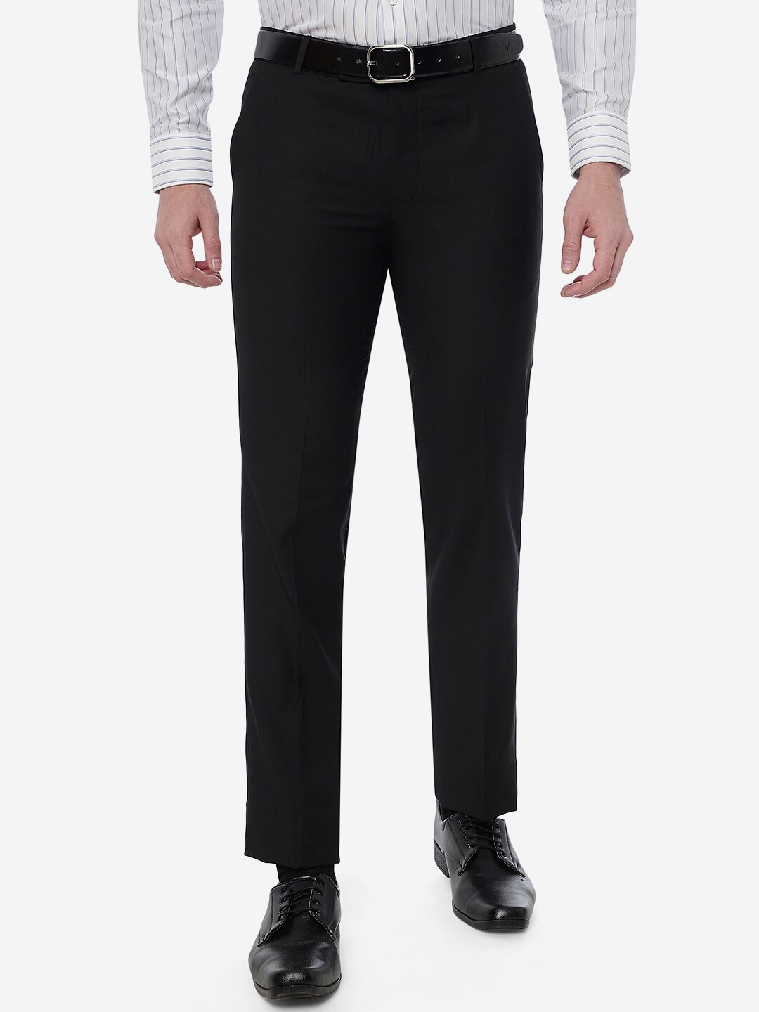 

Greenfibre Men Solid Slim Fit Formal Trousers, Black