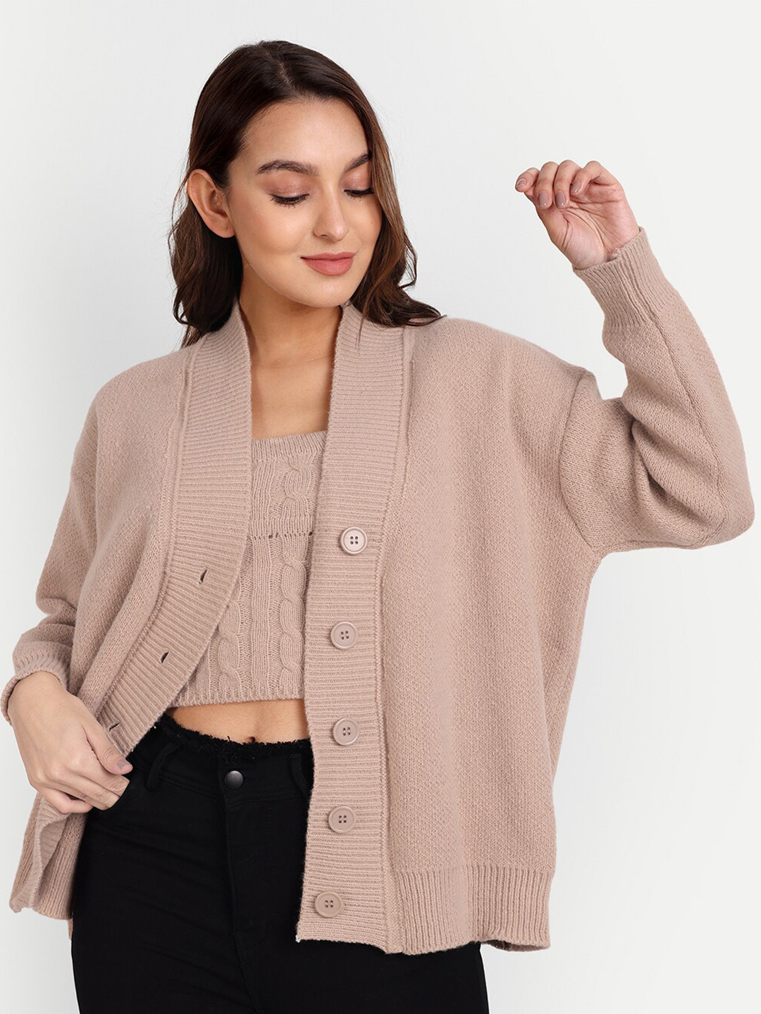

iki chic Women V-Neck Cardigan, Beige