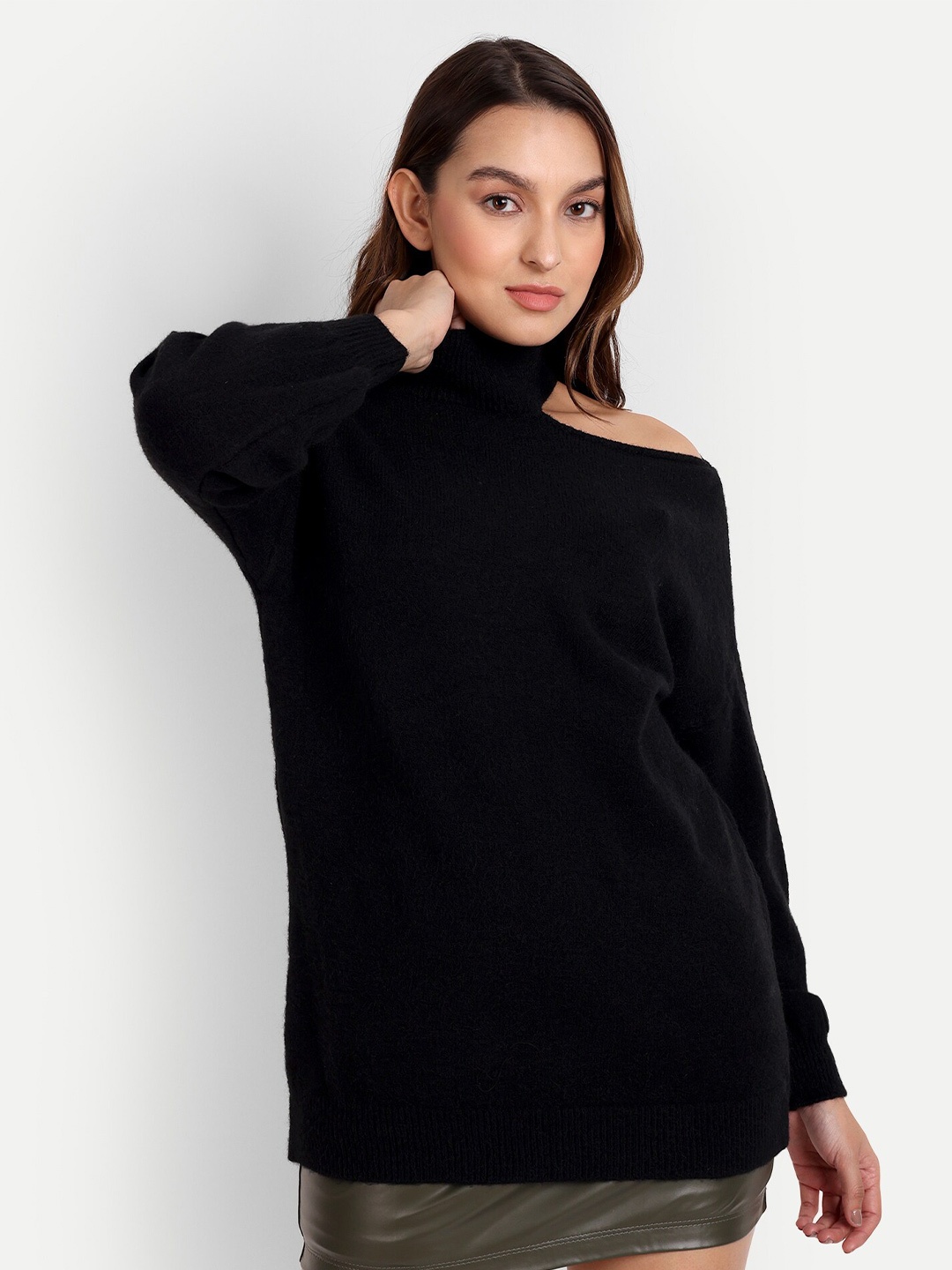 

iki chic Women Mock Neck Pullover, Black