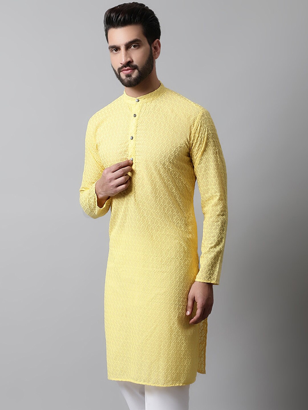 

Jompers Men Ethnic Motifs Thread Work Cotton Kurta, Yellow