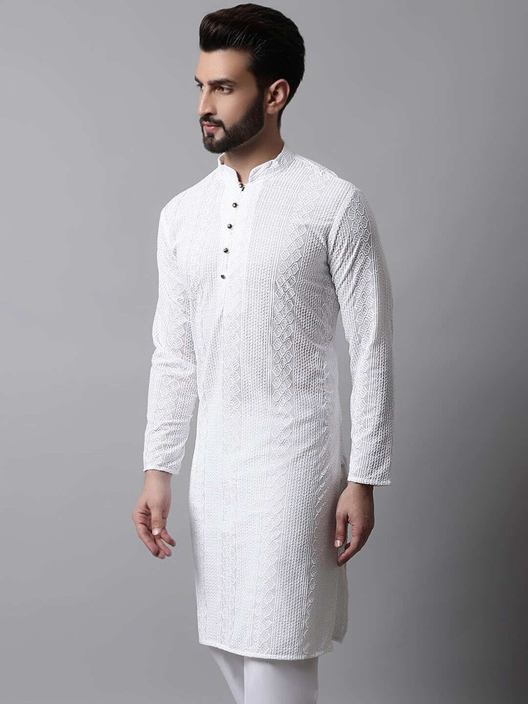 

Jompers Men Ethnic Motifs Thread Work Cotton Kurta, White